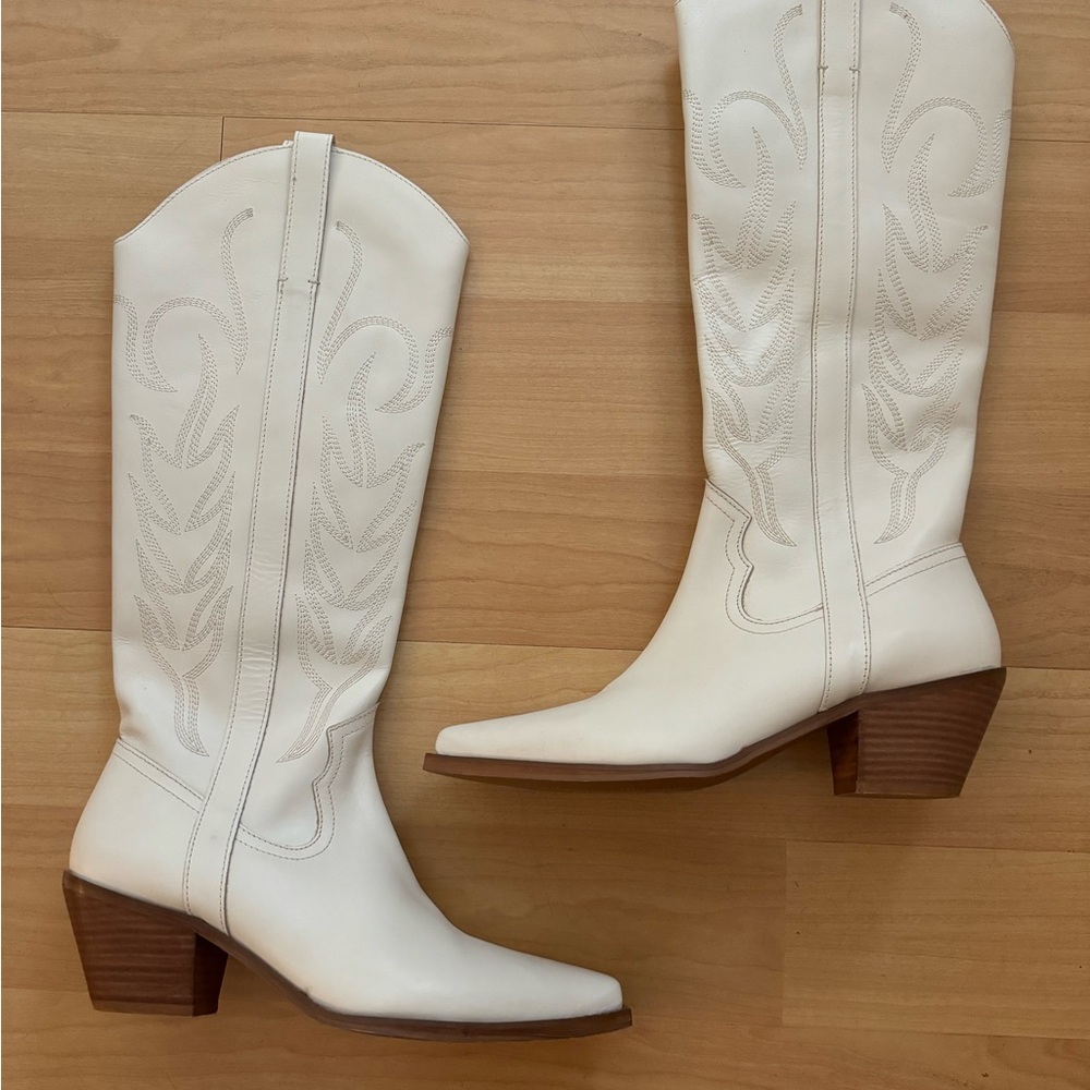 NEW White Cowboy Boots